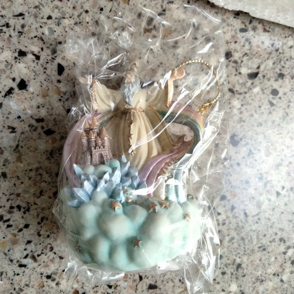 NIB Marjorie Sarnat Wizard & Rainbow Castle Ornament - Picture 7 of 13